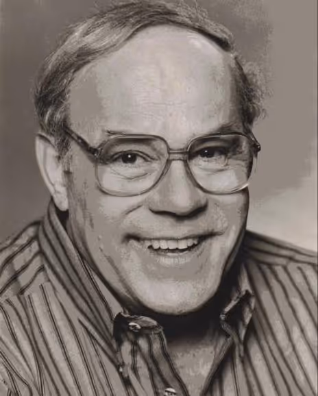 Steve Roland Headshot