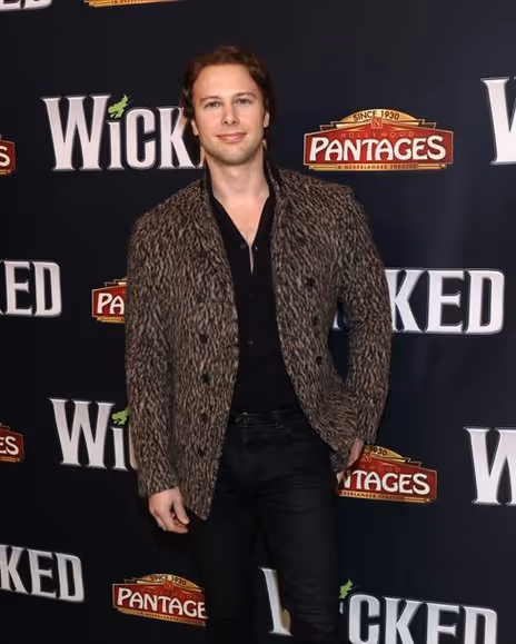 Brett Stoelker Headshot