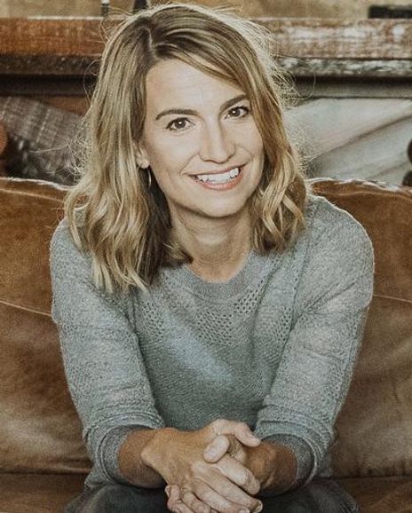 Emily Wright Headshot