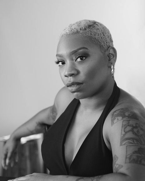 Ari Groover Headshot