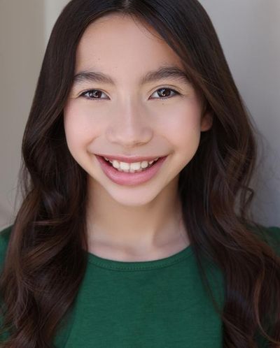 Eva Lizette Carreon Headshot
