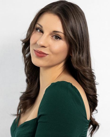 Jackie Bonsignore Headshot