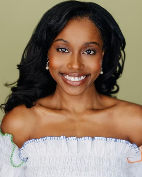 Shakerria Breonie Henderson Headshot