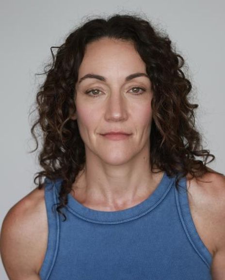 Jennifer McCabe Headshot