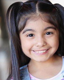 Vivian Atencio Headshot