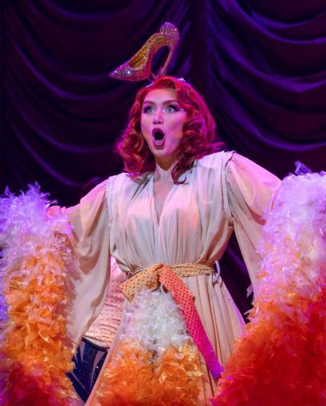 Sophie Cracknell Headshot