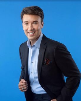 Dennis Kenney Headshot