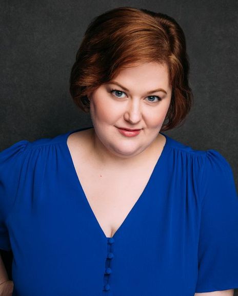 Kara Mikula Headshot