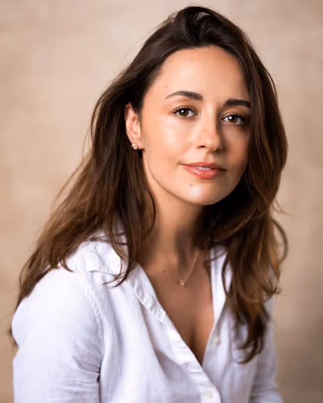 Olivia Clari Nice Headshot