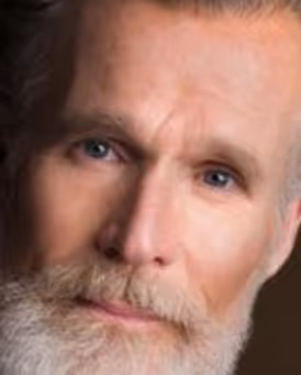 Tom Nelis Headshot