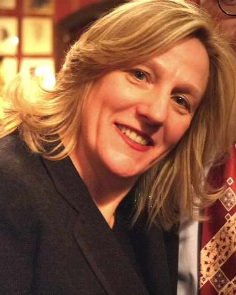 Honor Molloy Headshot