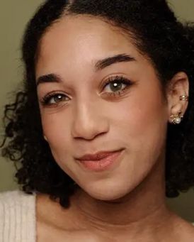 Madison Mosley Headshot