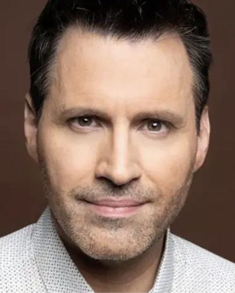 Patrick Oliver Jones Headshot