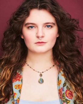 Grace Slear Headshot