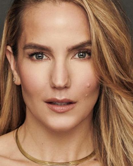 Katie Webber Headshot