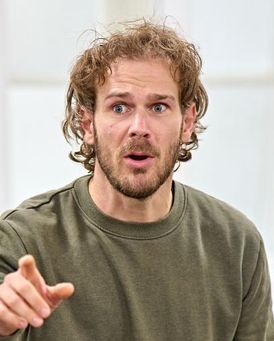 Rob Compton Headshot