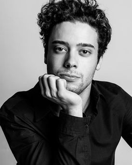 Eric Tabach Headshot