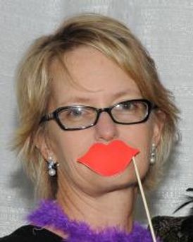 Florence Holmes Headshot