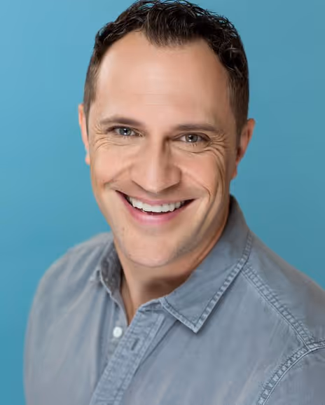 Craig Allen Smith Headshot