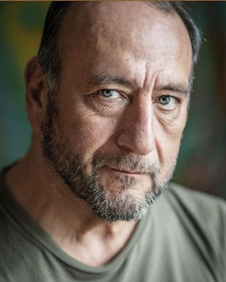 Miguel Perez Headshot