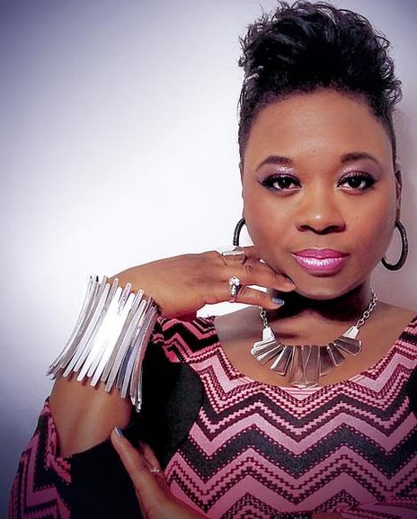 Donica Lynn  Headshot