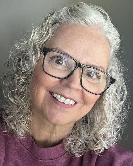 Leslie Jo Bissett Headshot