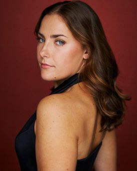 Annie Wogisch Headshot