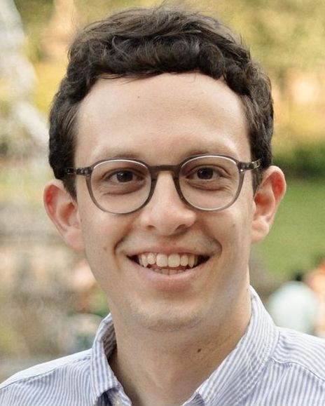 Julian Rosenblum Headshot