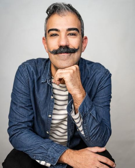 Joshua Holden Headshot