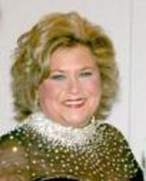 Sandi Patty Headshot