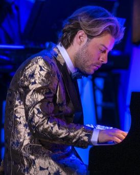 Adrian Galante Headshot