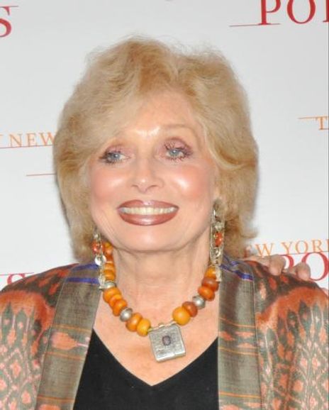 Joanna Simon Headshot