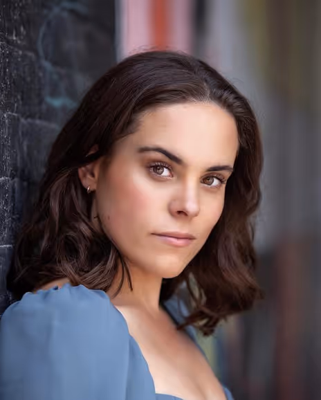 Madison Sheward Headshot