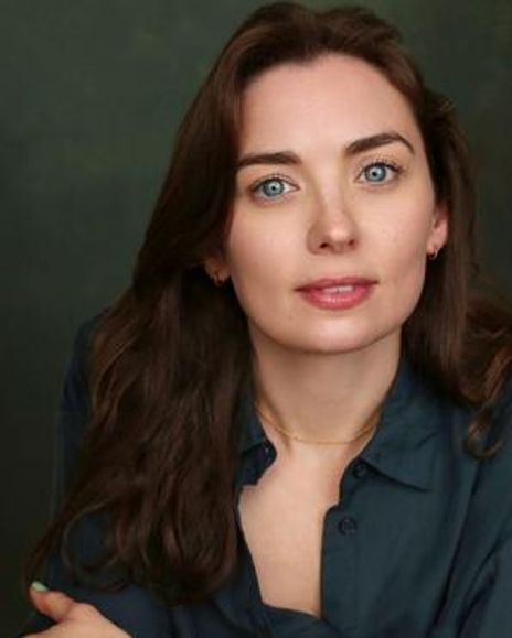 Hollie Hales Headshot