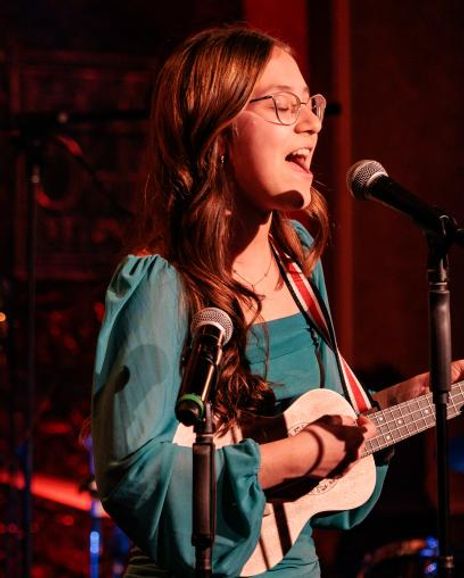 Natalia Artigas Headshot