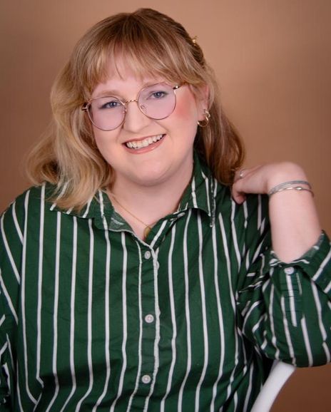 Lauren Katherine Pothier Headshot