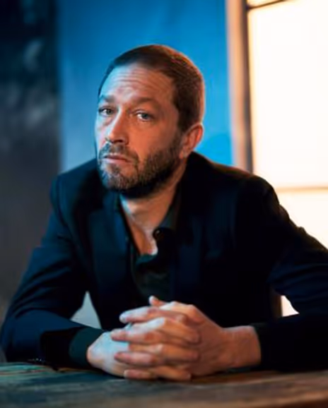 Ebon Moss-Bachrach Headshot