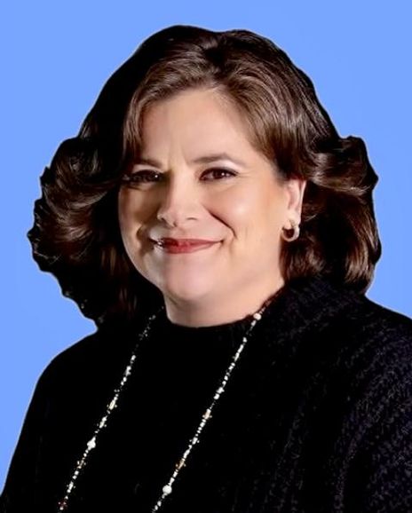 Stephanie Dyan Headshot