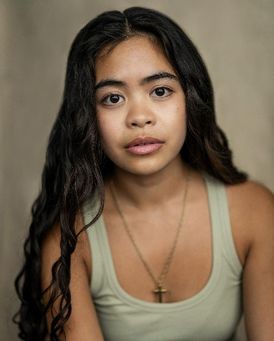 Jennifer Duka Headshot