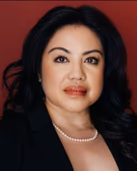 Maria-Christina Oliveras Headshot