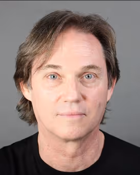 Richard Thomas Headshot