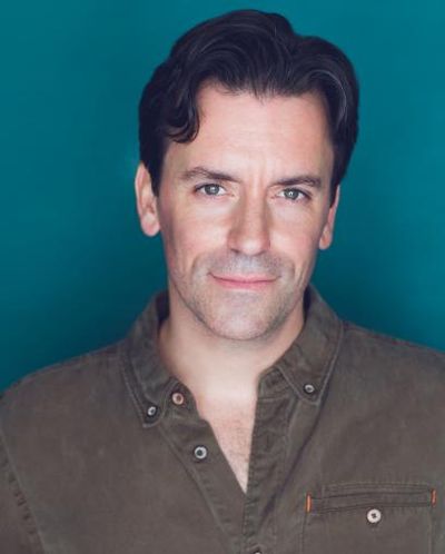 Clyde Alves Headshot