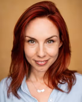 Lauralyn Mcclelland Headshot