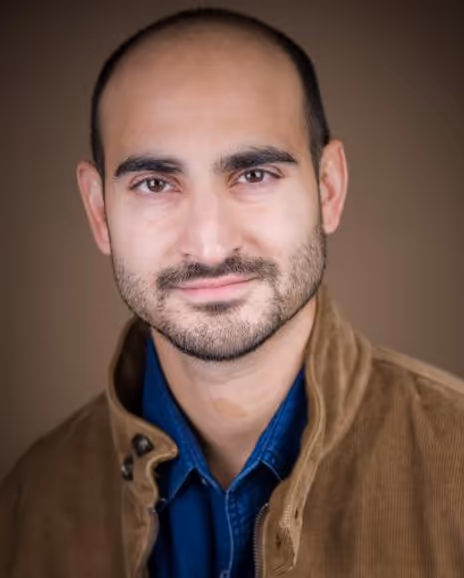 Nathan Lucrezio Headshot