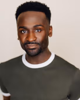 Zachary Downer Headshot