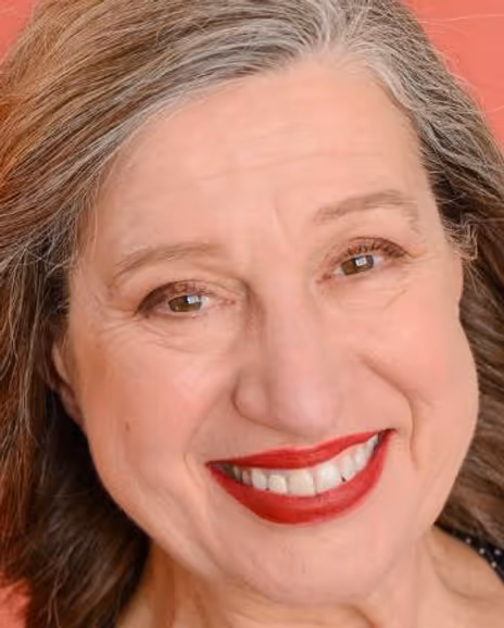 AnnaLisa Erickson Headshot
