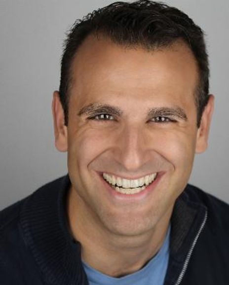 Stephen Kaplan Headshot