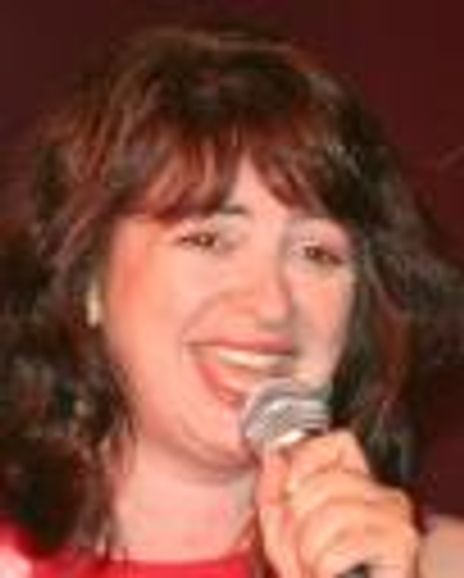 Janet Fanale Headshot