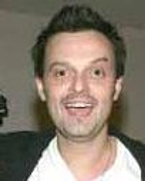 Julian Havard Headshot