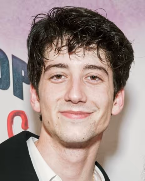 Milo Manheim Headshot
